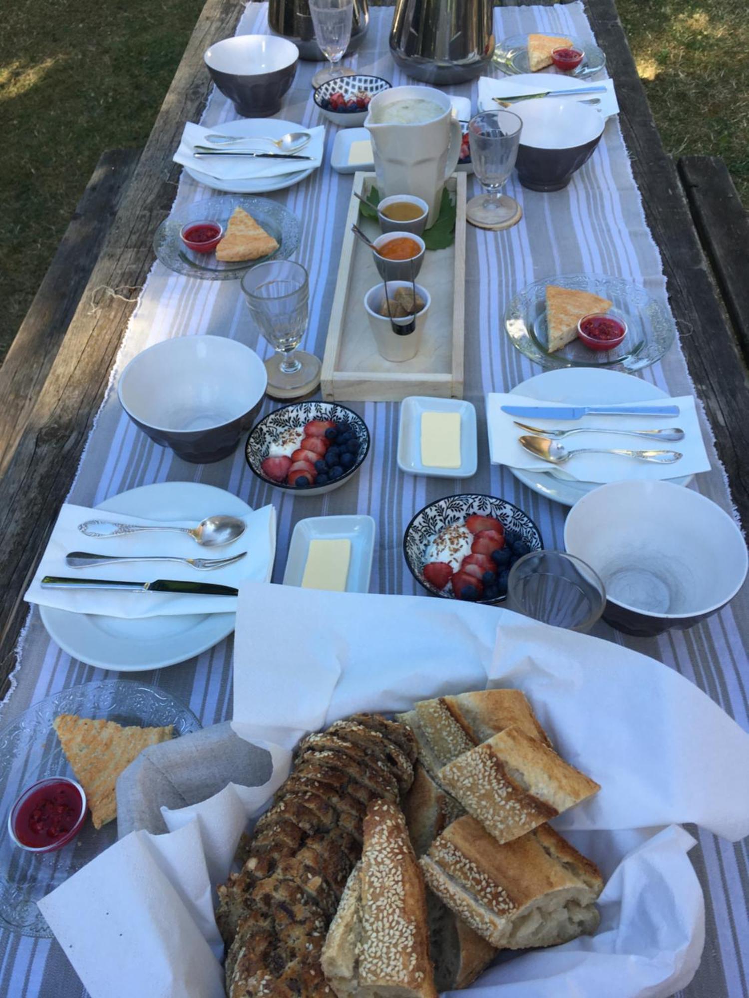 Suites De Campagne Les Eydieux, Petits Dejeuners Inclus Saint-Angel  Exteriör bild